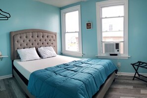 6 dormitoris, planxa i posts de planxar, wifi i roba de llit 