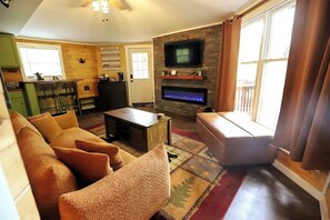 TV connectée, cheminée