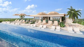 2 outdoor pools