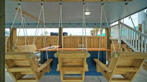 Interior - Sleeps 16 2 Homes, Priv Pool, Ping-pong 1block to Alister St. Shops & Dining (Port Aransas)