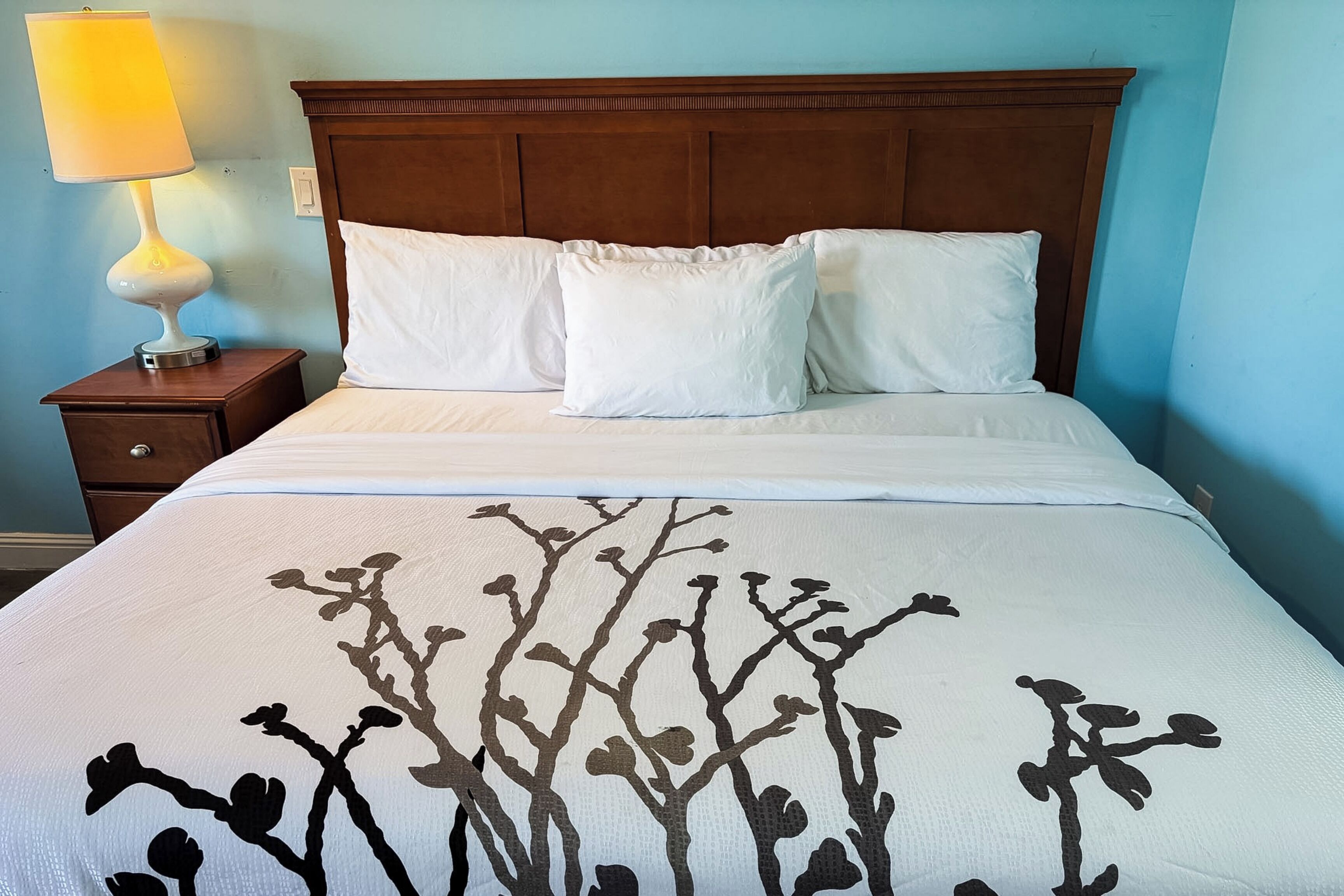 Desk, iron/ironing board (on request), free WiFi, bed sheets