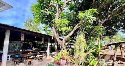 Chalalai Resort Kham Chanot By Zuzu