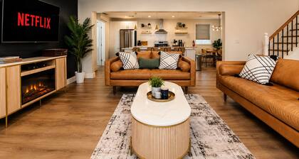 Private 4BR Luxe Escape • AC’s Hidden Gem + Yard