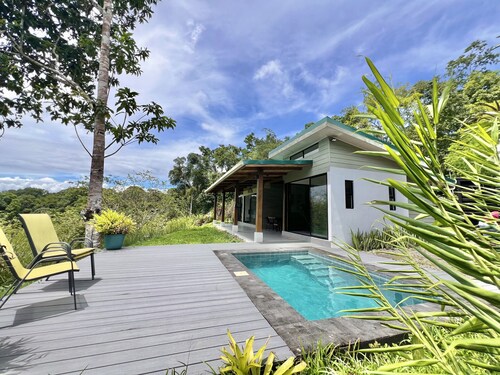 Casa Guayaba • Mountain Getaway w/ AC