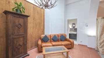 Family Studio | Living area | Smart TV