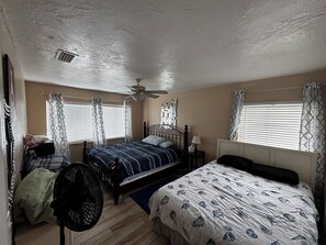 3 Schlafzimmer, Bettwäsche