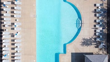 Beheizter Pool