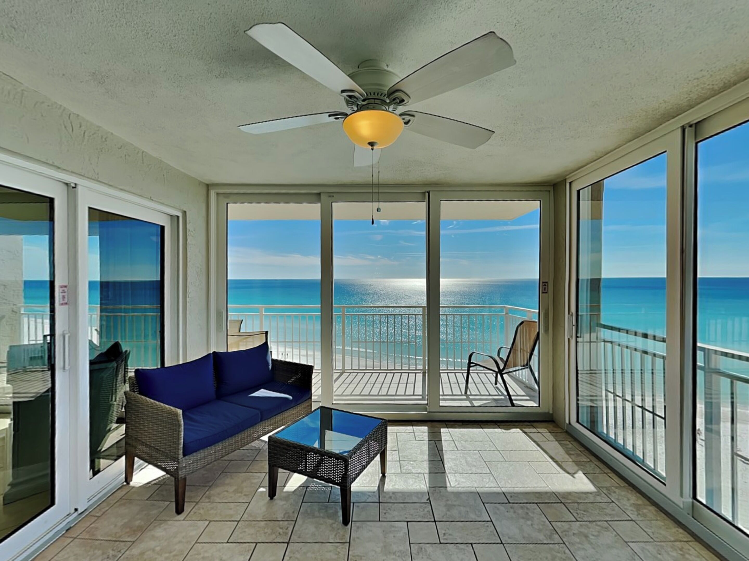 Condo (3 Bedrooms) | Property amenity