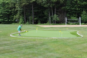 Golf - Cottages at Summer Village, fully furnished cottage, Wi-fi, heated pools, hot tub (Wells)