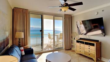 Condo (3 Bedrooms) | Servicio de la propiedad
