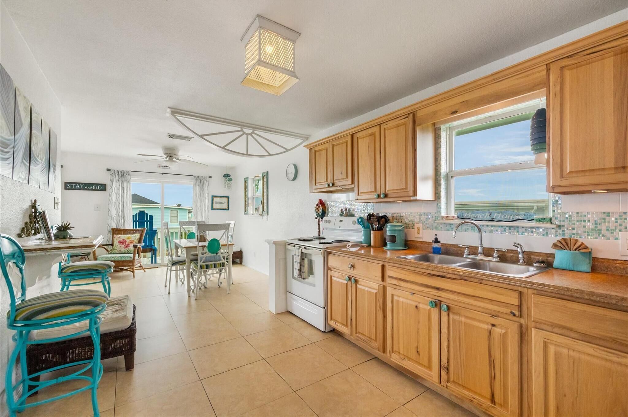 Mikrobølgeovn, ovn og kokeplater