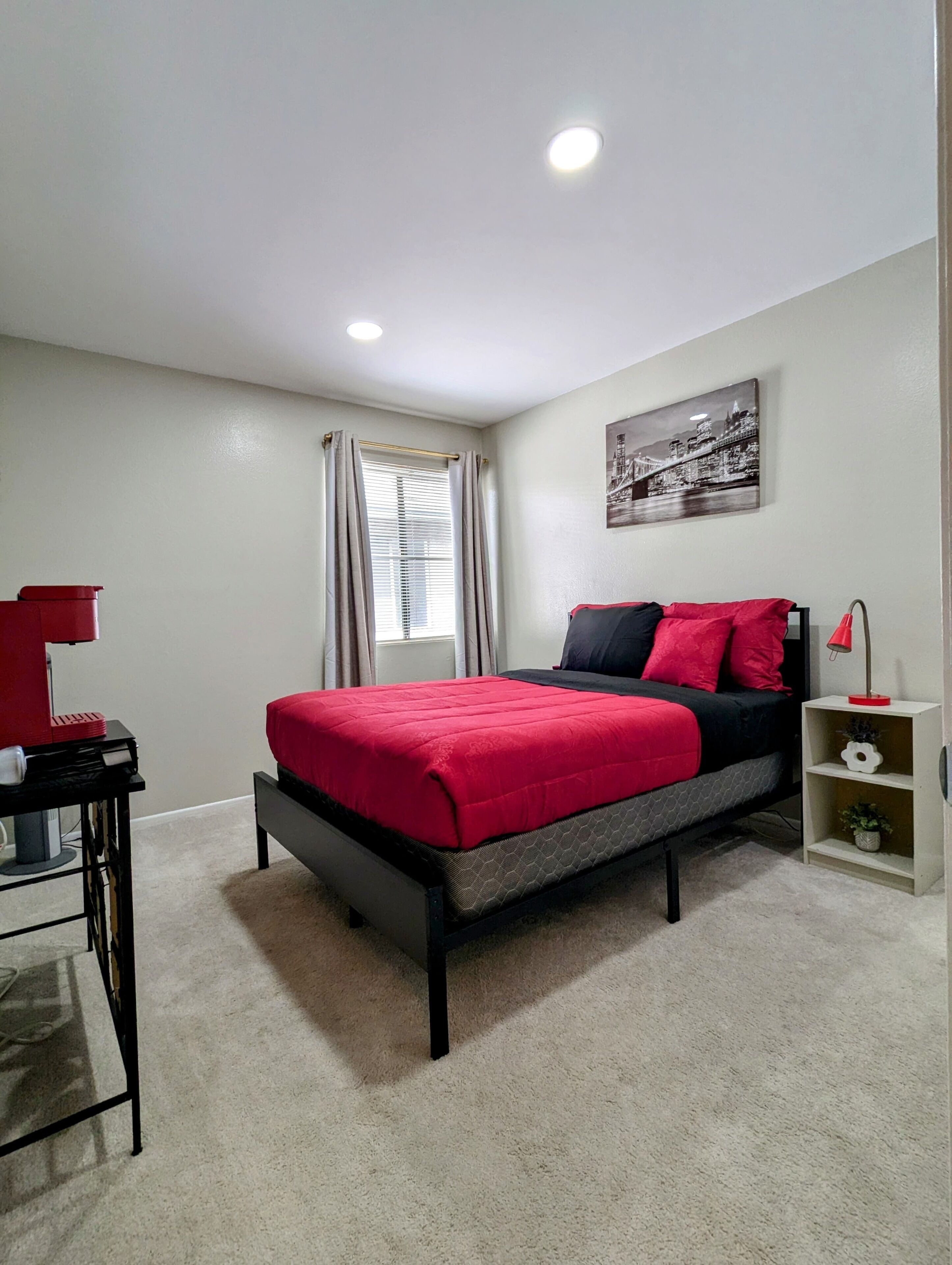 1 bedroom, in-room safe, iron/ironing board, WiFi