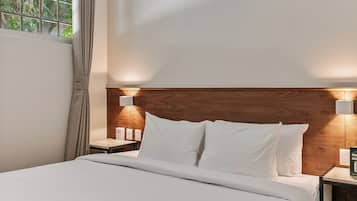Comfort Apartment | Desk, laptop workspace, iron/ironing board, free WiFi