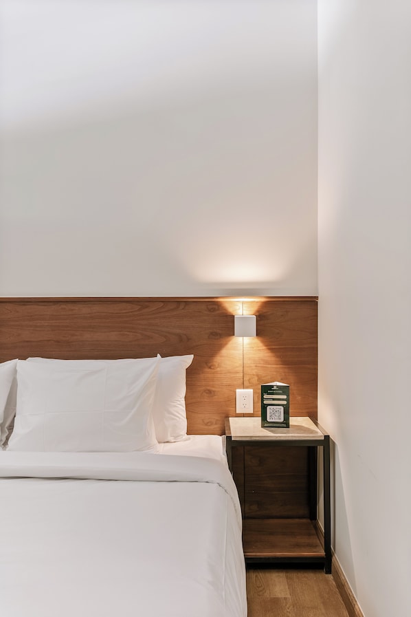 Appartement Confort | Bureau, espace de travail pour ordinateurs portables