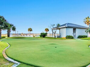 Property amenity - Royal Gulf Beach & Racquet Club #5816 by Southern Vacation Rentals (Gulf Shores)