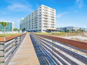 Property amenity - Royal Gulf Beach & Racquet Club #5816 by Southern Vacation Rentals (Gulf Shores)