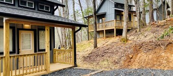 Beautiful Tiny Cabin Near Lake Nantahala and the Great Smoky Mountains