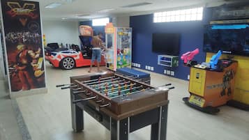 Family Apartment | Game room