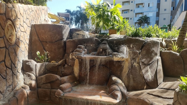 Unclassified image, 1 of 25, button - Condominio Golden Dolphin Resort via Roberto Imoveis (Caldas Novas)
