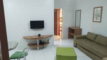 Apartment | Ruang tamu | 32 inci sebuah televisyen pintar dengan digital