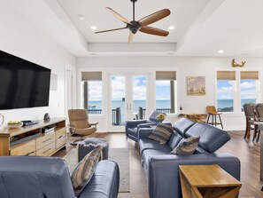 Studio (3 Bedrooms) | Property amenity - Bay Dream Believer by Southern Vacation Rentals (Gulf Shores)