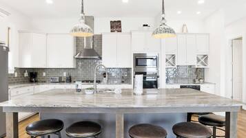 Studio (3 Bedrooms) | Fasilitet på overnattingsstedet