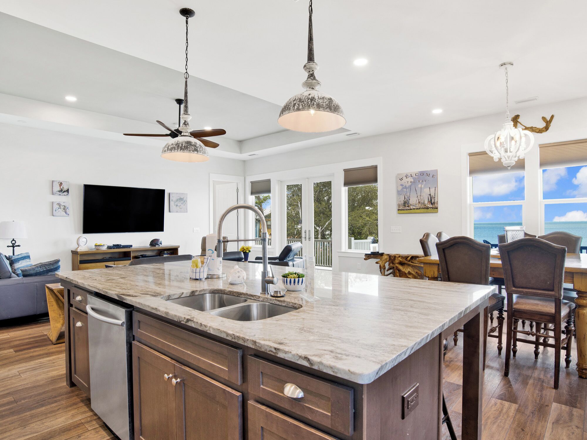 Studio (3 Bedrooms) | Property amenity