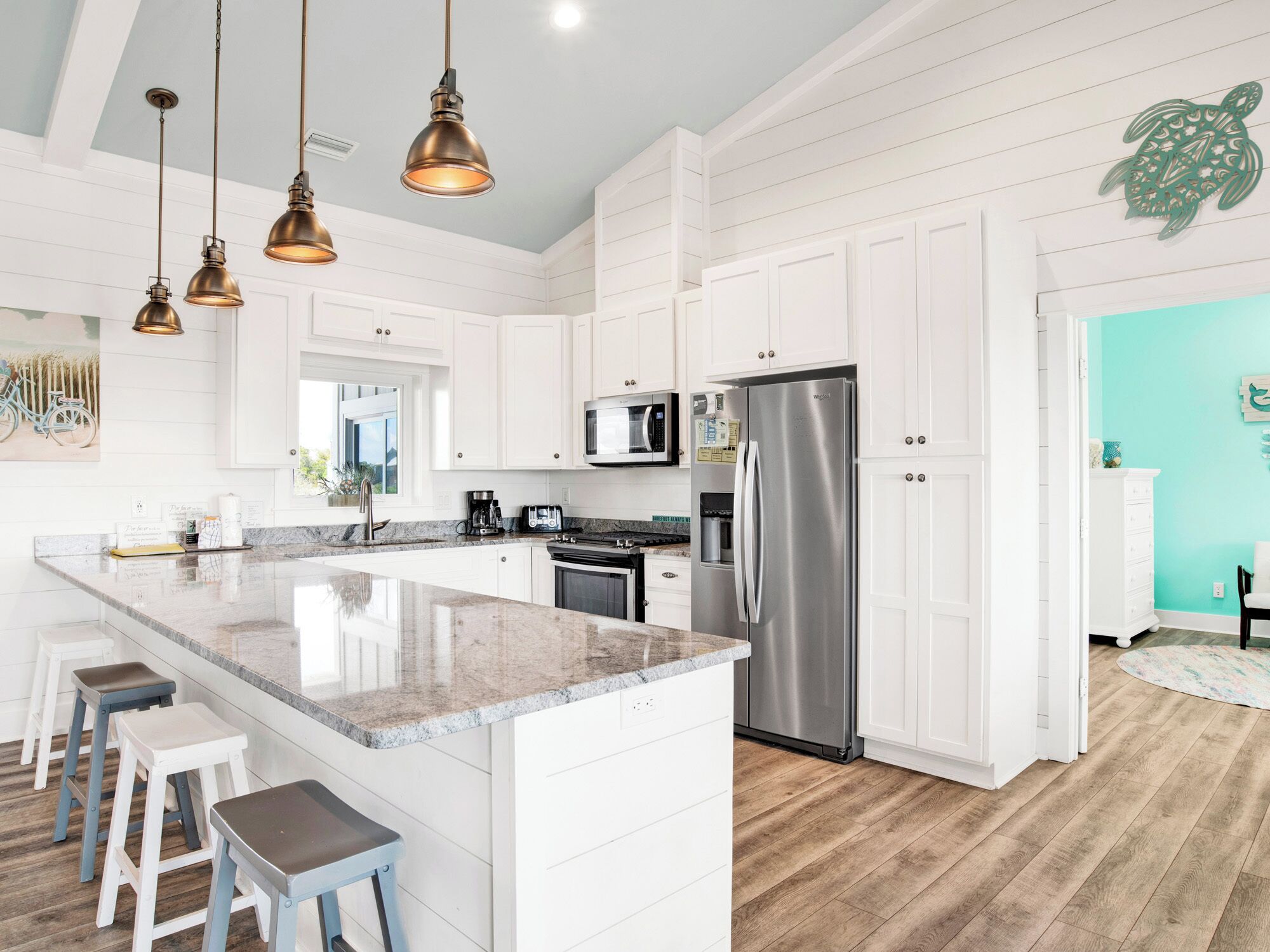 Studio (3 Bedrooms) | Property amenity