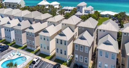 Sunset On Seabreeze by Southern Vacation Rentals