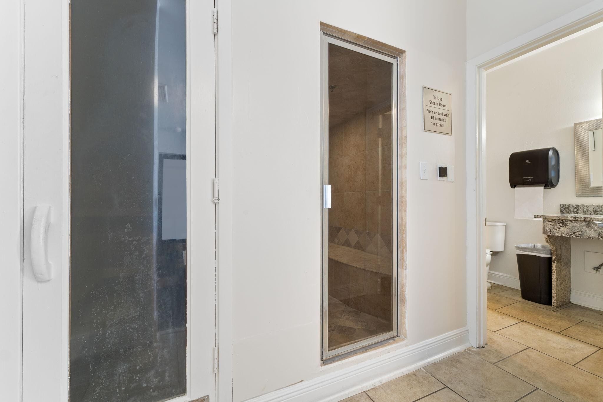 公寓客房, 多張床 (Summerchase 1103) | 浴室 | 洗髮精、衛生紙