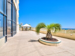 Appart'hôtel, plusieurs lits (Summerchase 1103) | Terrasse/Patio
