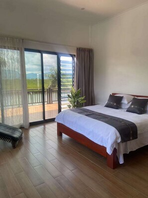 7 Schlafzimmer, WLAN