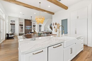 Hus (Multiple Bedrooms) | Interiör