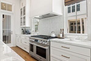 House (Multiple Bedrooms) | Interior