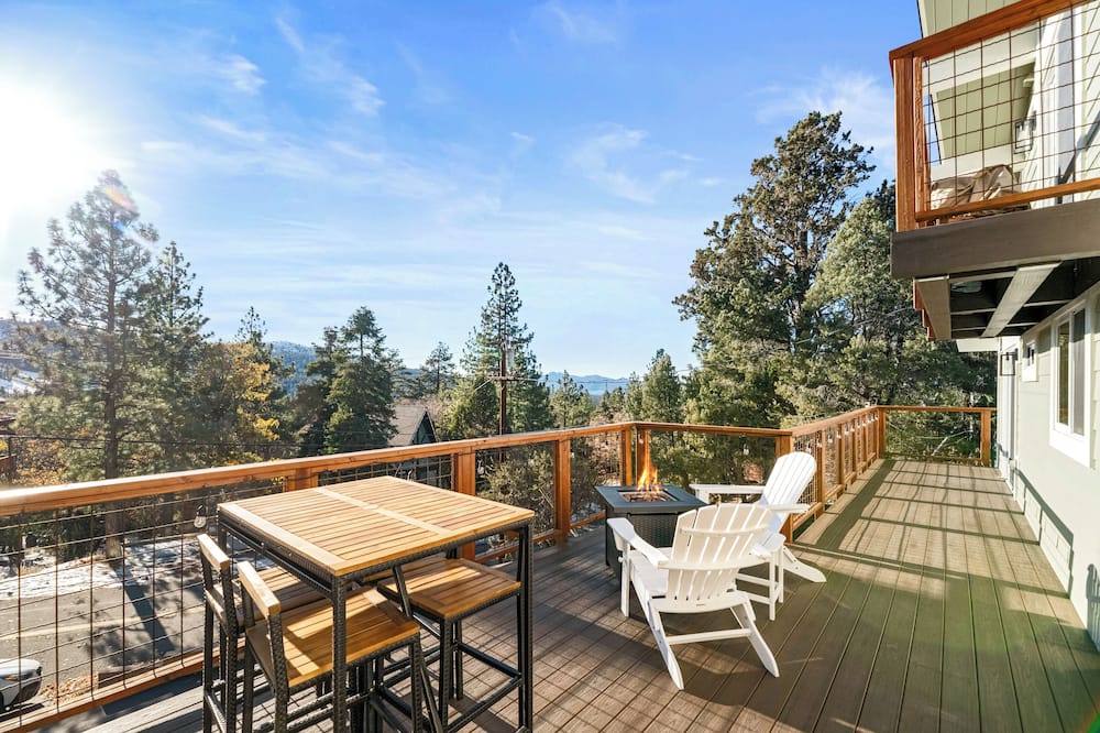 Moonridge Chalet