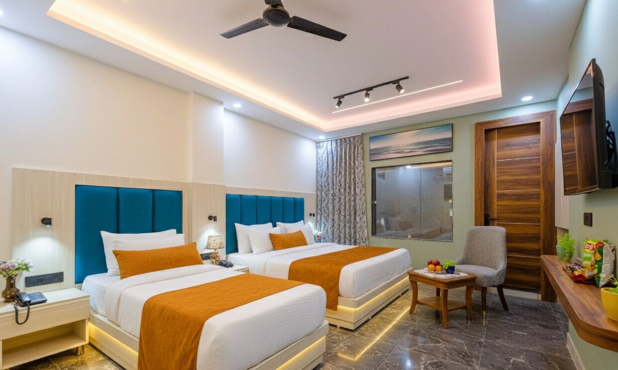 Desk, laptop workspace, free WiFi