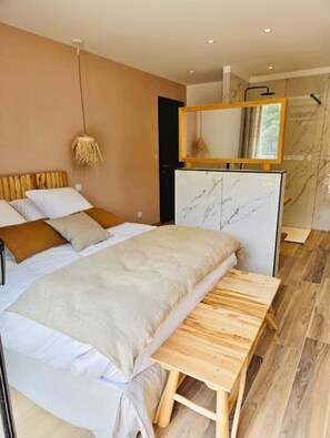 5 chambres, Wi-Fi, draps fournis