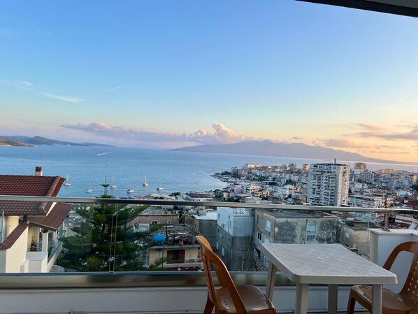 Outdoor dining - 102 Suite for 2 -Pool - City View & Parking (Saranda)