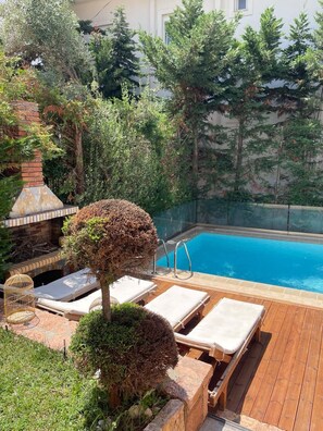 Pool - 102 Suite for 2 -Pool - City View & Parking (Saranda)