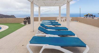 Lightbooking Eva A Fuencaliente La Palma con piscina