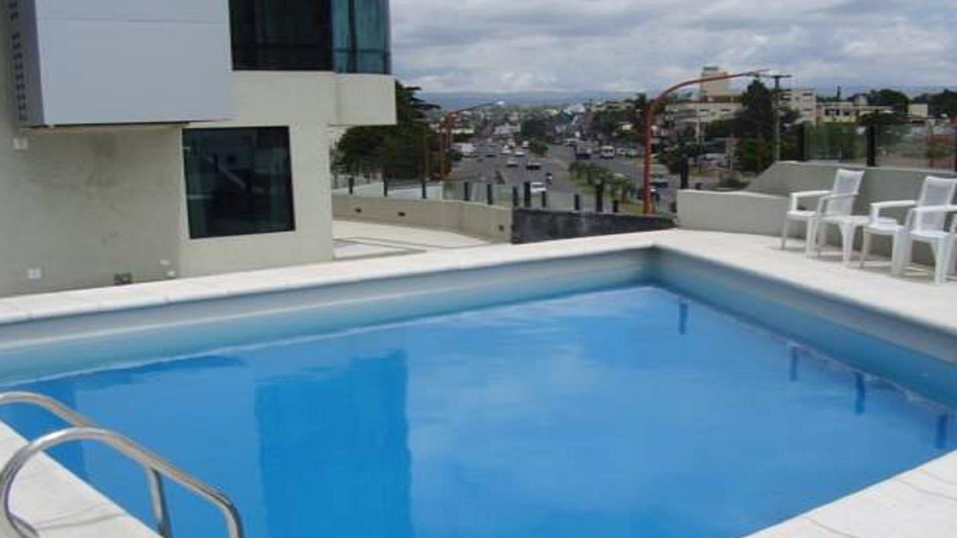 Pool | Seasonal outdoor pool