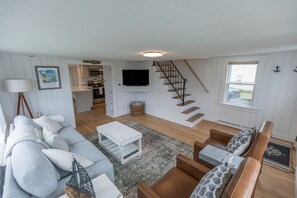 TV connectée, table de tennis de table