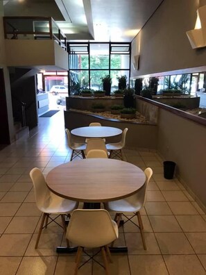 Dining - Princetel Palace Hotel (Londrina)