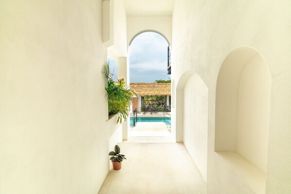 Outdoor pool - Casa Noruma (Santa Maria Colotepec)