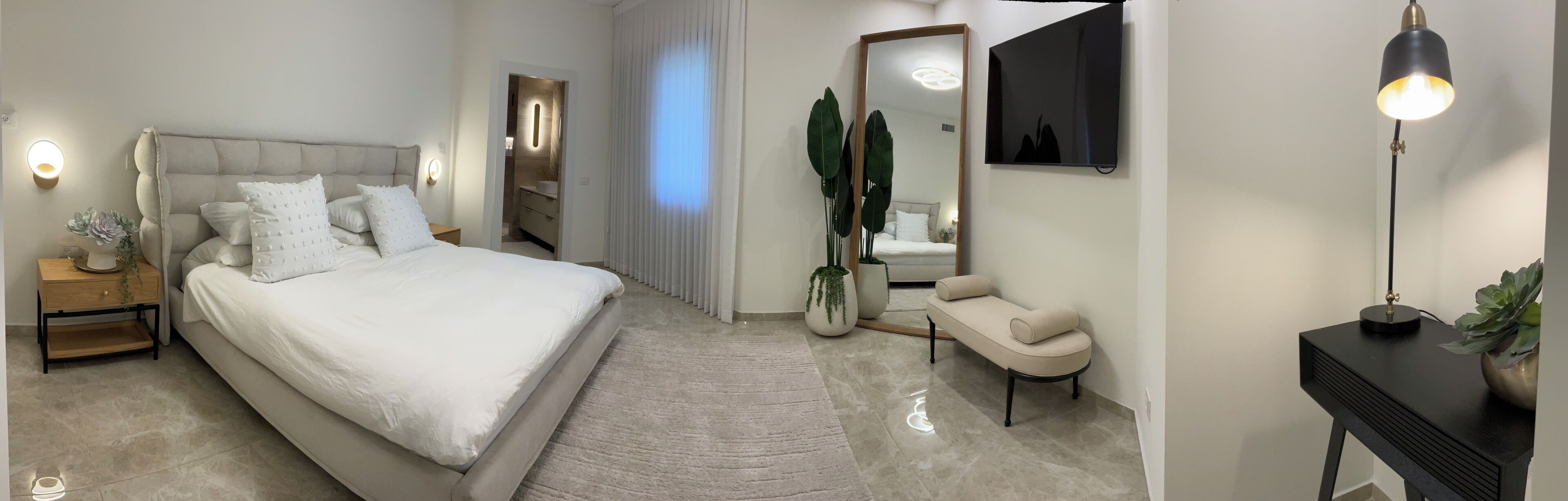 6 bedrooms, desk, iron/ironing board, free WiFi