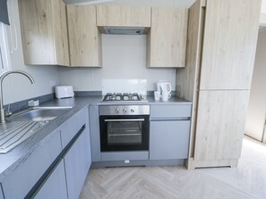 Kochgeschirr/Geschirr/Besteck