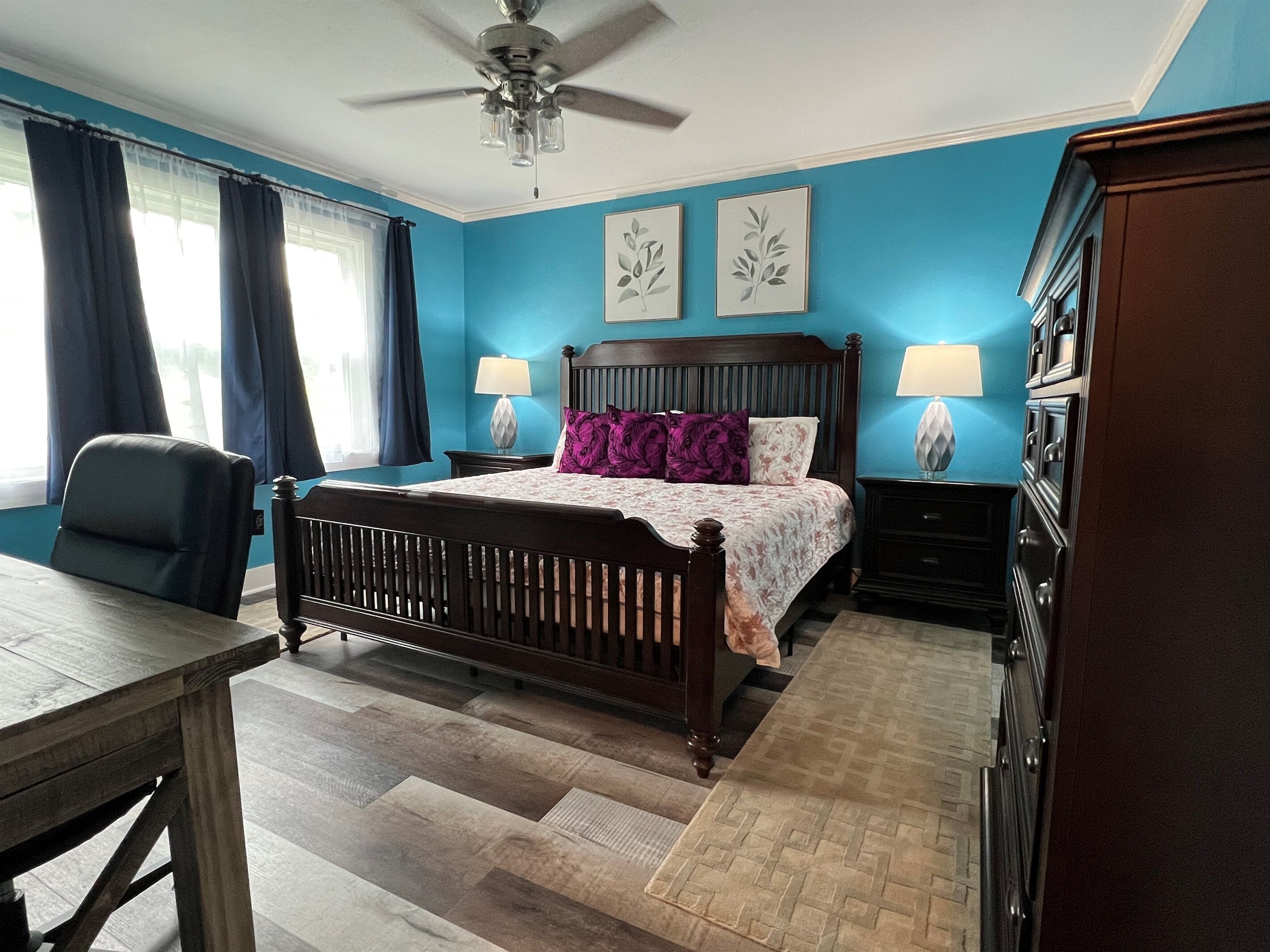 2 chambres, bureau, fer et planche à repasser, Wi-Fi gratuit