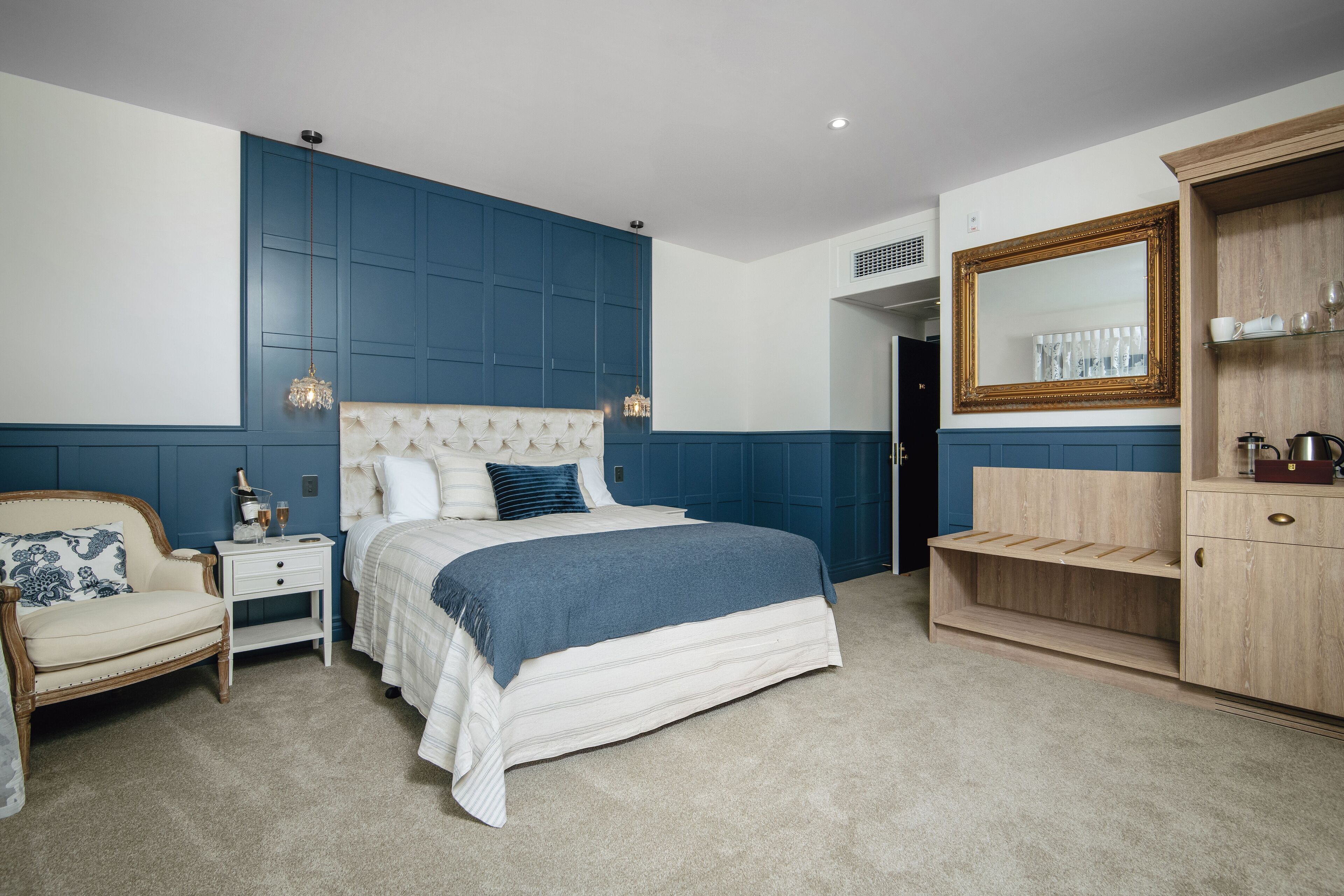 In-room safe, iron/ironing board, free WiFi
