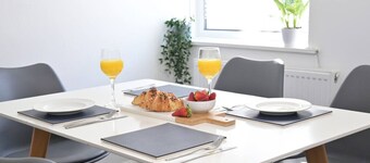 Spacious Penthouse | Central Location | 3 Doubles