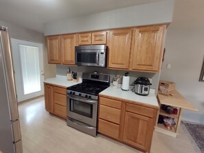 Microwave, oven, stovetop, dishwasher